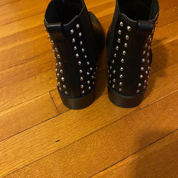 Steave Madden  leather pointy toe booties - Picture 6 of 6